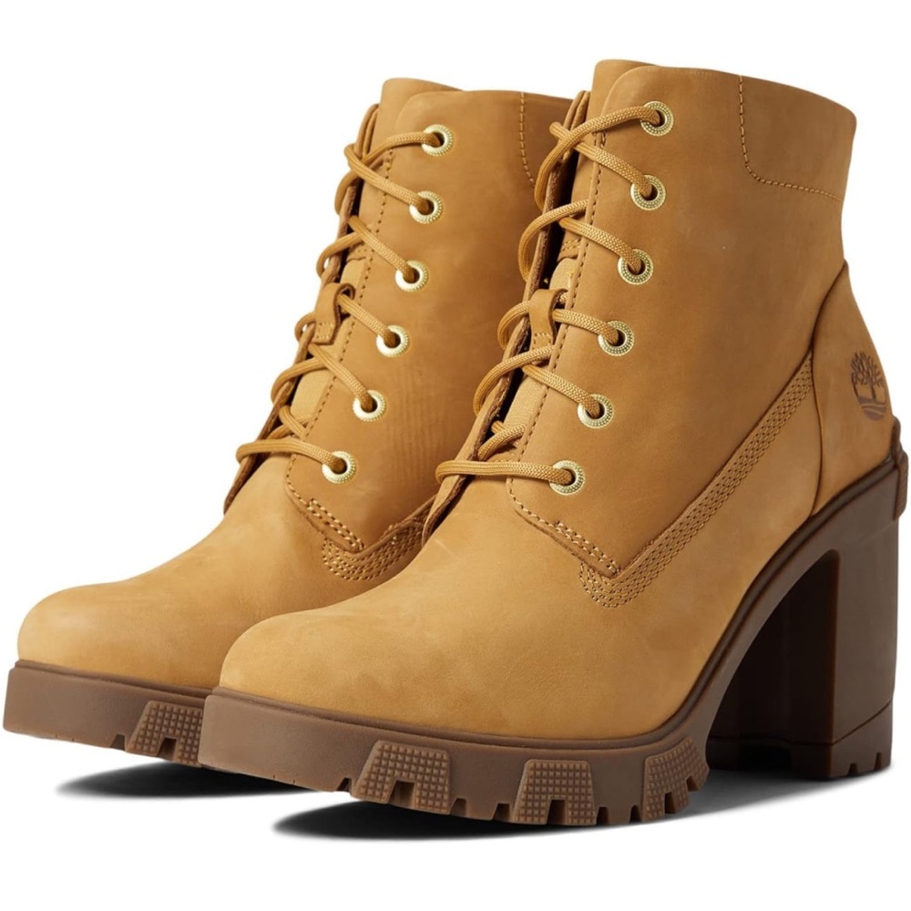 NEW in box Timberland Lana Point heeled boots